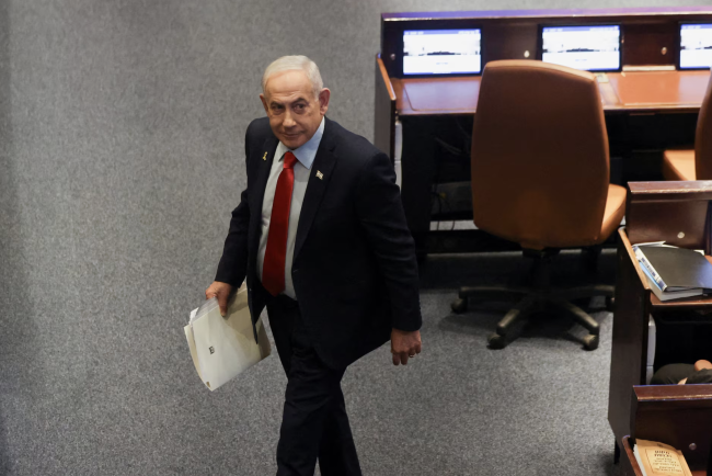 Netanyahou poste une vidéo pour rejeter les rumeurs de sa mort.