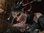 Cate Blanchett affirme que Marvel travaille souvent avec des scénarios inachevés.