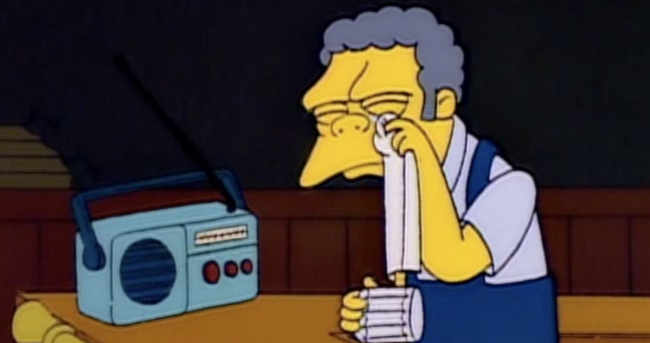 Hank Azaria craint que l'IA ne remplace ses voix emblématiques des Simpsons.