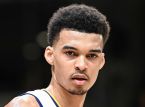 La faute flagrante 2 de Victor Wembanyama qui aurait pu co&ucirc;ter aux Spurs les play-offs de la NBA.