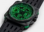 Bell & Ross sort une montre luminescente décrite comme un "instrument de haute technologie".
