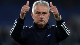 Rapport : Le Real Madrid et Mourinho se mettent d'accord sur un contrat de deux ans, mais ne seront pas annoncés cette semaine.