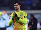 "Dire qu'Ancelotti nous manque serait un manque de respect envers Xabi" : Courtois affirme que les rumeurs sont fausses