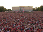 Des milliers de personnes &laquo; rament &raquo; &agrave; Oslo pour f&ecirc;ter le parcours historique de la Norv&egrave;ge &agrave; la Coupe du monde