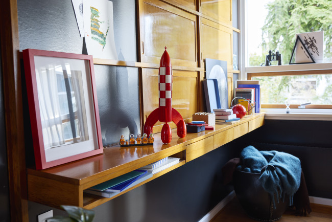 La légendaire fusée lunaire de Tintin est en train d'être transformée en un ensemble Lego.